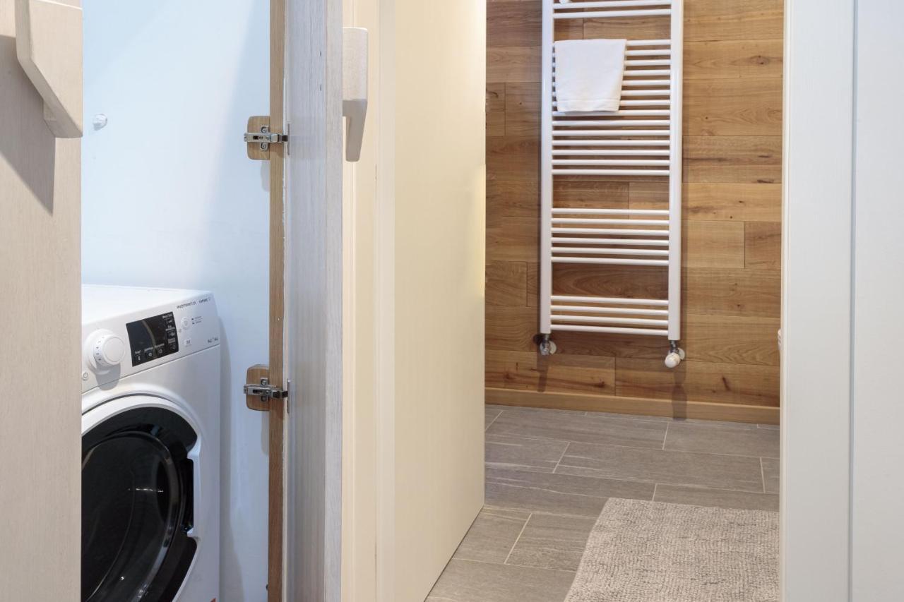 Hellochalet - The One - Garage, Bootdryer, Home Theatre With Subwoofer, Netflix, Hydromassage Turkish Bath Бройл-Червиня Екстериор снимка